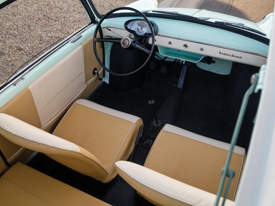 Интерьер Autobianchi Bianchina Trasformabile 1957 года  (фото 7 из 27)